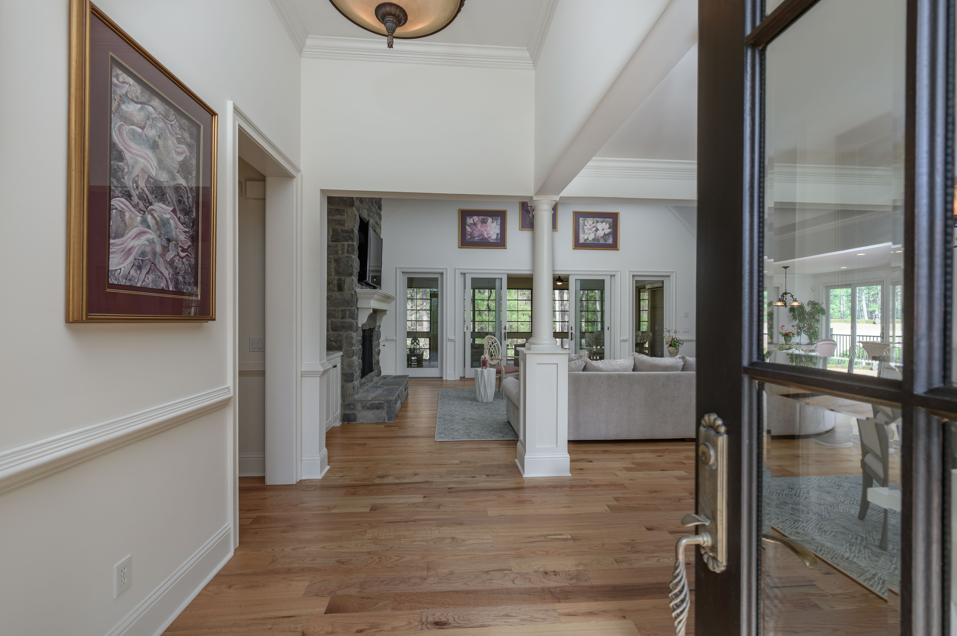 1061 School House Spring image 4